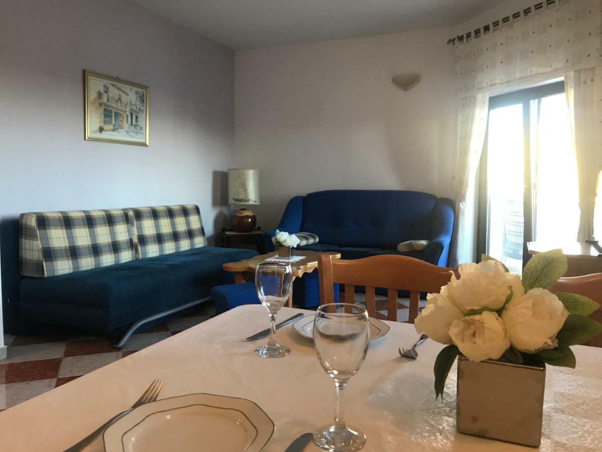 Apartmani Amado/Lozic Zadar Exterior foto